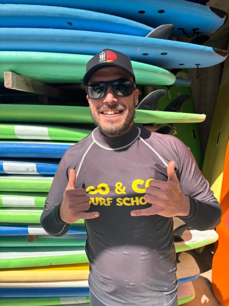 Portrait Hugo école de surf Lacanau